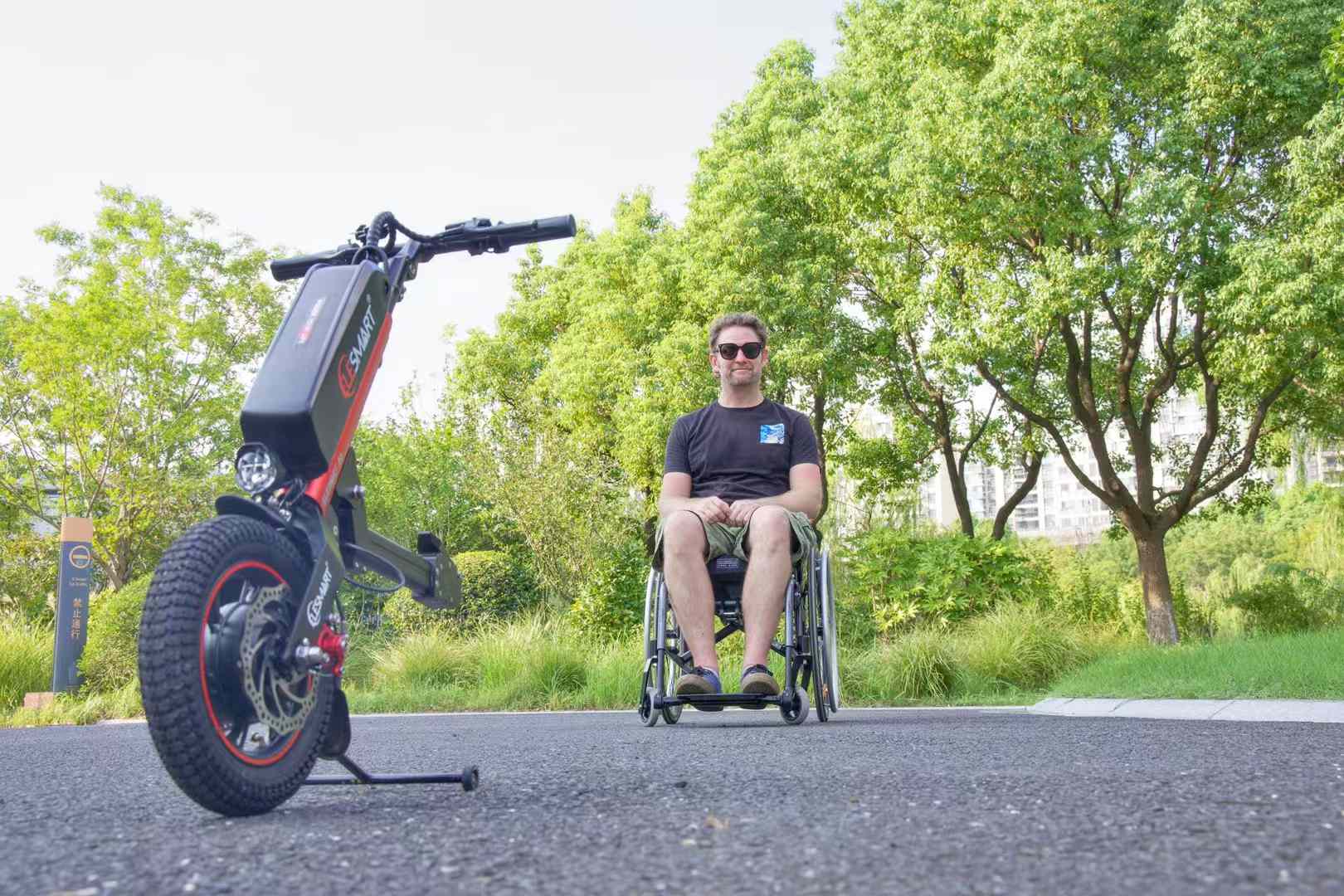 Wheelchair Handcycle:Is It Right For You?