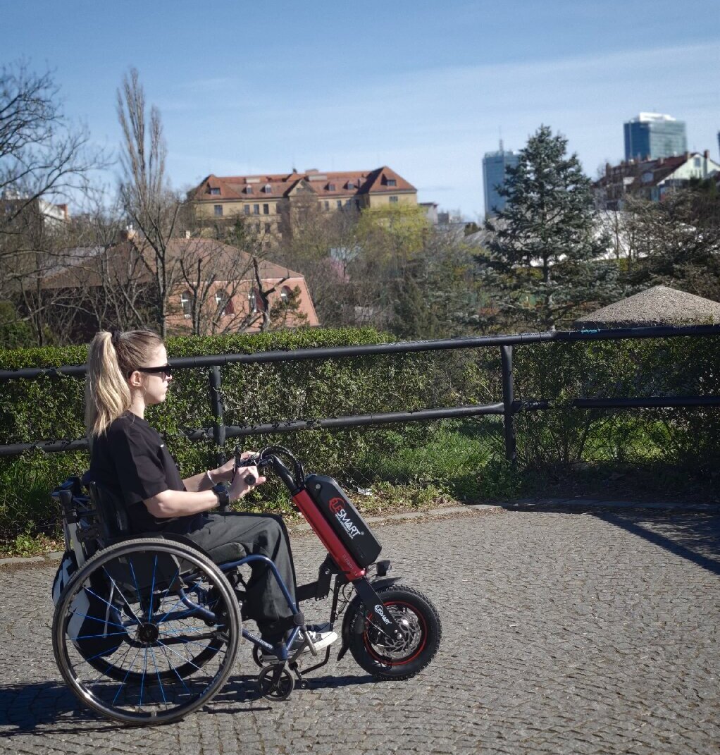Handcycle for Indoor Use
